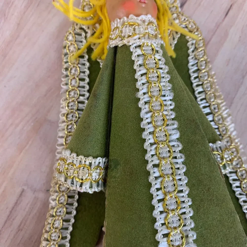 Vintage 1970s Craft Angel Christmas Tree Tropper